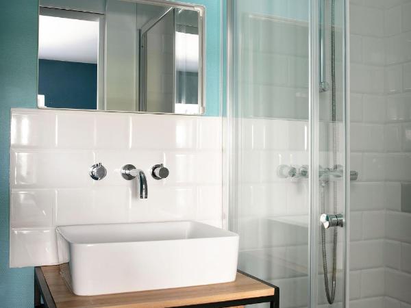 Un Hôtel En Ville : photo 1 de la chambre chambre double confort