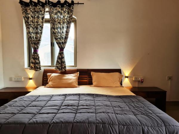 Hostel Lifespace- Garden Bungalow with Pods, CoWork & Cafe : photo 2 de la chambre chambre lit king-size deluxe