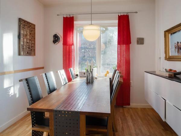 Pink House Room#1 Stockholm : photo 6 de la chambre chambre double