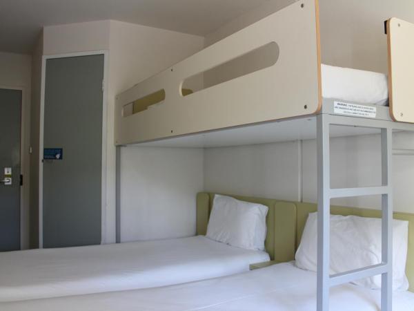 ibis Budget - Melbourne Airport : photo 3 de la chambre chambre lits jumeaux avec lit superposé