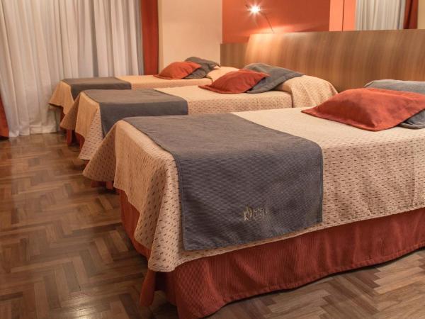 King David Flat Hotel - Argentina : photo 4 de la chambre chambre triple supérieure avec 1 lit double + 1 lit simple