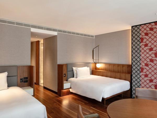 Park Hyatt Auckland : photo 1 de la chambre chambre lits jumeaux - vue sur port