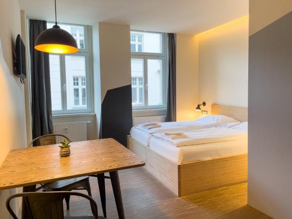 Five Elements Hostel Leipzig : photo 1 de la chambre chambre double