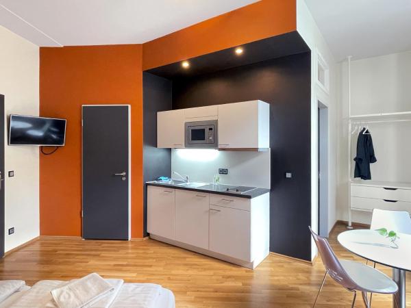 Five Elements Hostel Leipzig : photo 4 de la chambre chambre familiale supérieure (4 personnes)