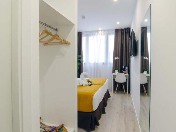 Hotel BESTPRICE Alcalá : photo 2 de la chambre chambre deluxe double ou lits jumeaux