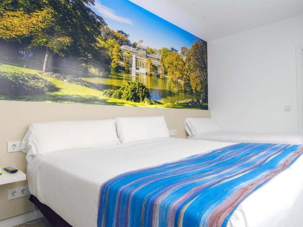 Hotel BESTPRICE Alcalá : photo 3 de la chambre chambre triple deluxe