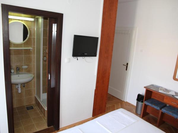 Obradović rooms & apartments : photo 3 de la chambre chambre double