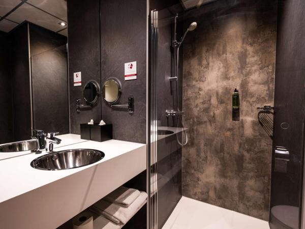 Flonk Hotel Groningen Zuid, BW Signature Collection : photo 3 de la chambre chambre lits jumeaux