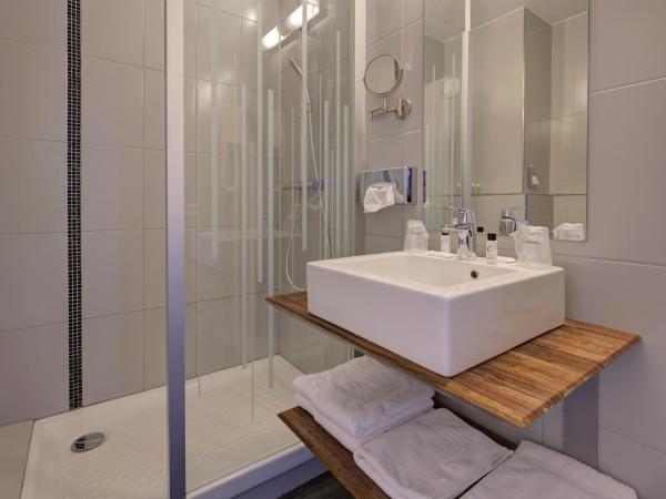 Hôtel Le Nautic : photo 4 de la chambre chambre privilège avec vue sur la mer