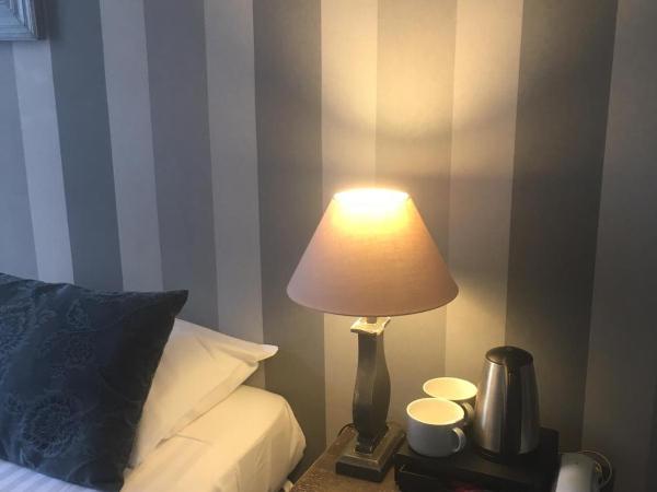Hotel Val De Loire : photo 9 de la chambre chambre double confort