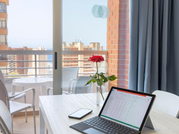 Aparthotel BCL Levante Lux : photo 9 de la chambre appartement 2 chambres