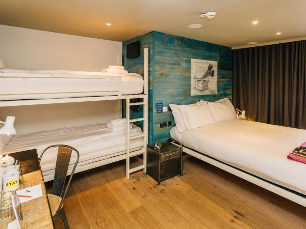 Stay Central Hotel : photo 6 de la chambre xl - sleeps up to 4