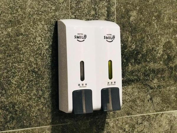 Smile Hotel Danau Kota : photo 2 de la chambre chambre double deluxe