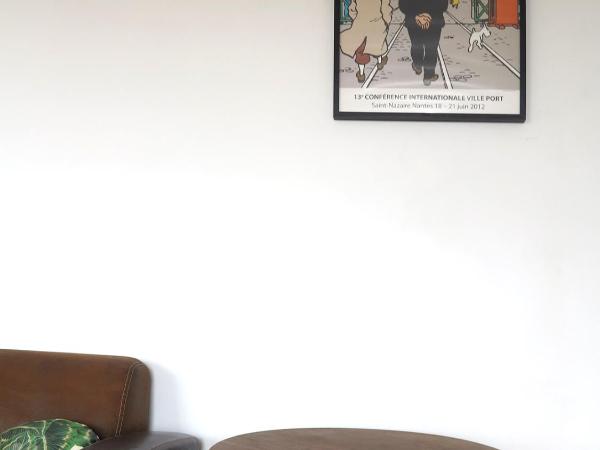 Les Abeilles : photo 7 de la chambre appartement - vue sur mer