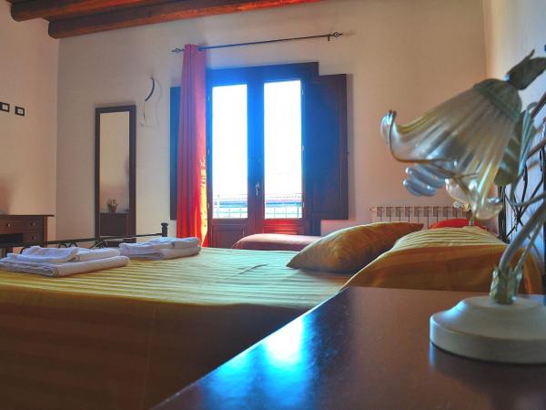 Alla Loggia Del Gattopardo : photo 4 de la chambre chambre triple