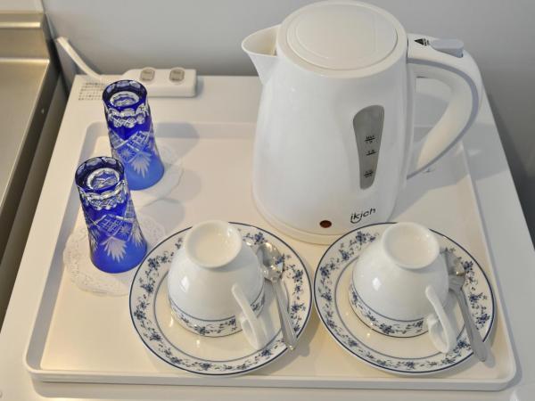 CRYSTAL & RESORT FUKUOKA : photo 6 de la chambre chambre double Économique avec petit lit double