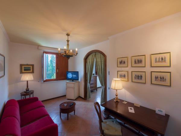 Villa Scacciapensieri Boutique Hotel : photo 2 de la chambre suite - annexe