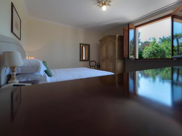 Villa Scacciapensieri Boutique Hotel : photo 10 de la chambre suite - annexe