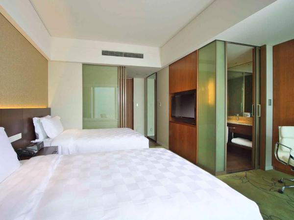 Osaka Marriott Miyako Hotel : photo 5 de la chambre chambre lits jumeaux supérieure - non-fumeurs