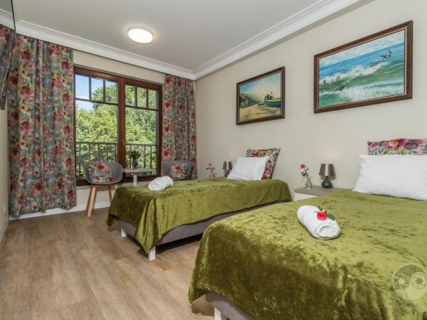 Zamorski BY THE SEA : photo 4 de la chambre chambre double avec salle de bains privative