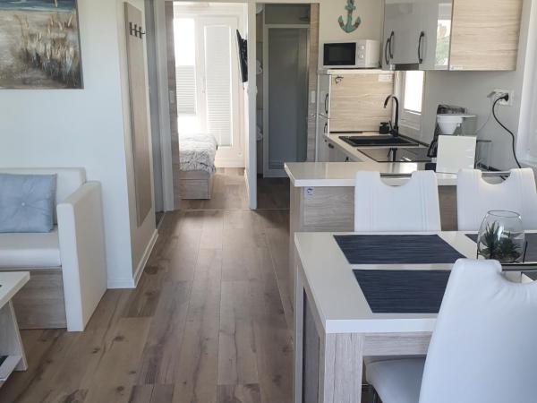 Floating House SENA : photo 4 de la chambre maison de vacances