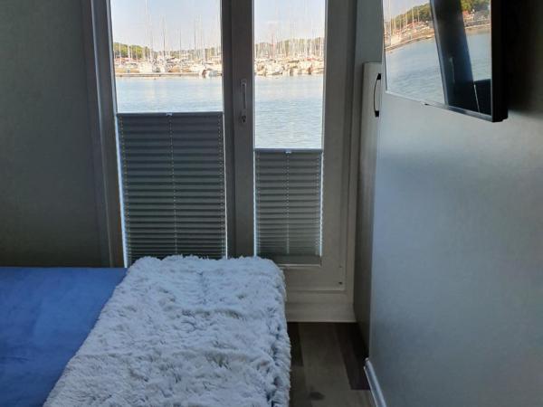 Floating House SENA : photo 8 de la chambre maison de vacances
