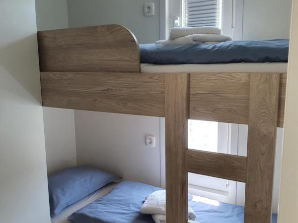 Floating House SENA : photo 9 de la chambre maison de vacances