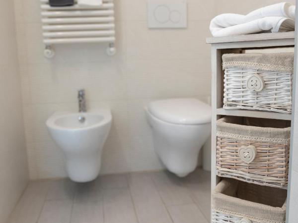 Affittacamere Villa Marcella : photo 3 de la chambre chambre double avec balcon