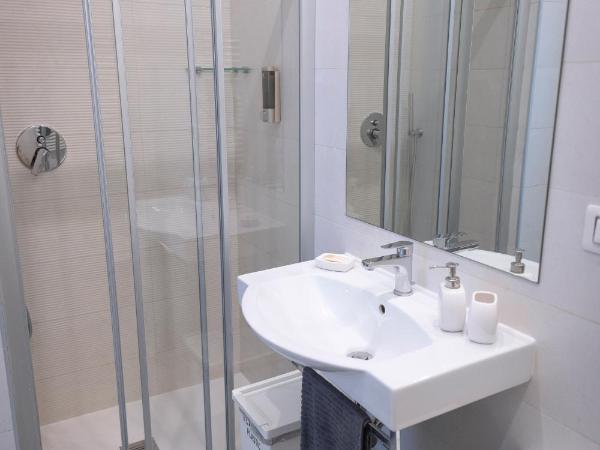 Affittacamere Villa Marcella : photo 7 de la chambre chambre lits jumeaux