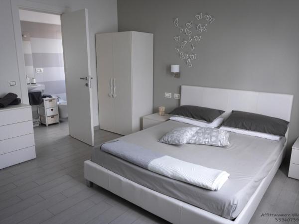 Affittacamere Villa Marcella : photo 1 de la chambre chambre double - vue sur jardin