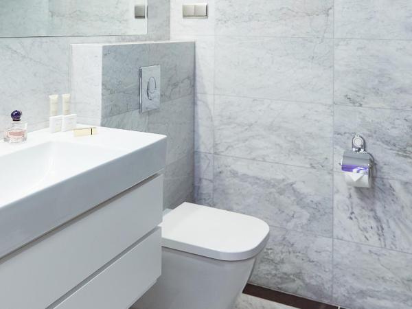 Hotel Villa Eva : photo 9 de la chambre appartement - vue sur jardin