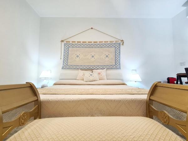 Sole Matto Rooms : photo 7 de la chambre chambre double avec salle de bains privative