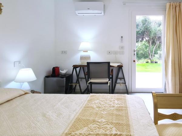 Sole Matto Rooms : photo 3 de la chambre chambre double avec salle de bains privative