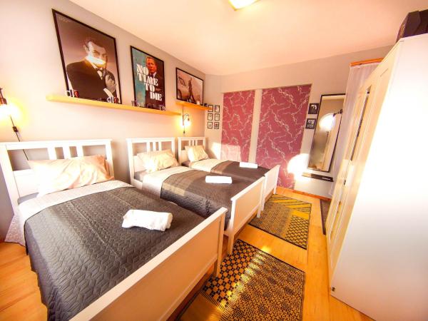 Nótafa Vendégház Eger : photo 1 de la chambre chambre triple avec salle de bains privative