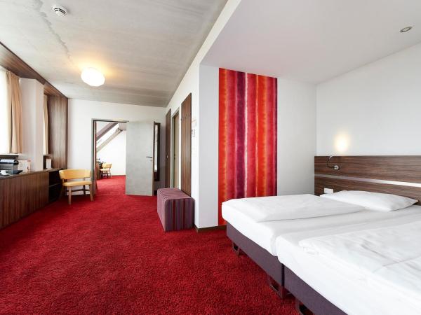 Simm's Hotel - cityhotel next to Metro U3 : photo 1 de la chambre chambre double confort plus