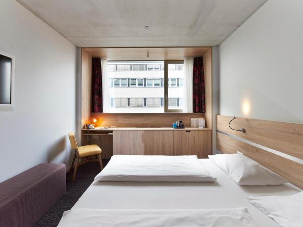Simm's Hotel - cityhotel next to Metro U3 : photo 2 de la chambre chambre double confort