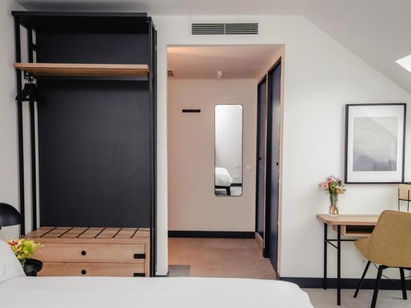 LATROUPE La Granja : photo 7 de la chambre chambre triple classique