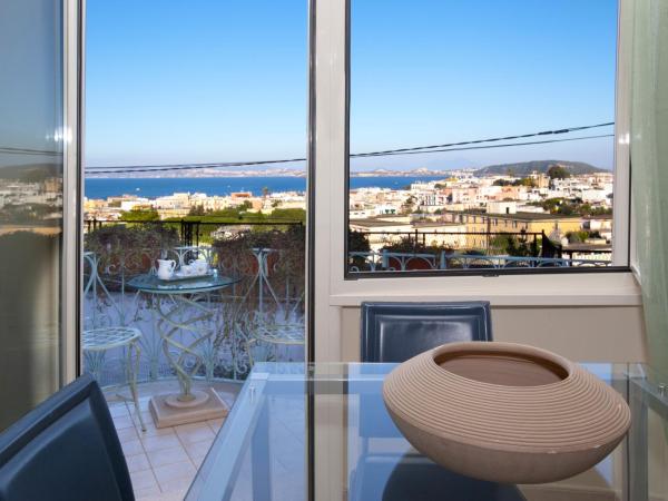 Posidonia Residence : photo 1 de la chambre appartement - vue sur mer