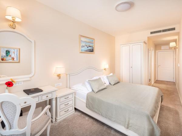 Hotel Cvita : photo 1 de la chambre chambre simple - stationnement gratuit
