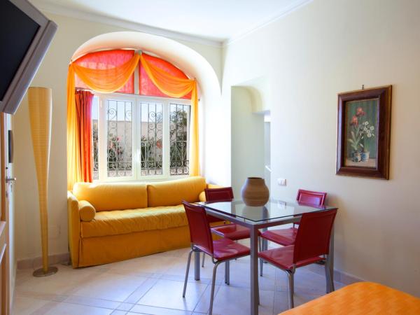 Posidonia Residence : photo 2 de la chambre studio (3 adultes)