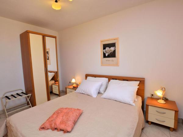 Rooms Aurora : photo 2 de la chambre chambre quadruple