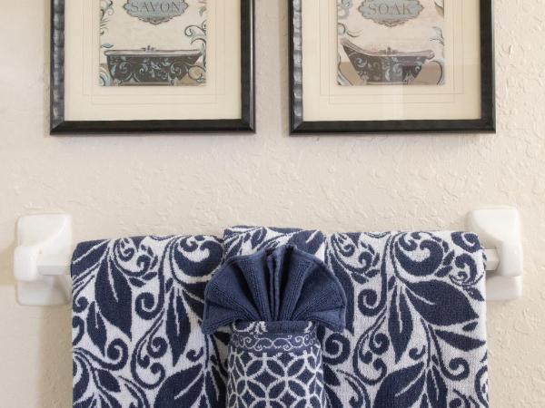 Magical Adventure Condo w Waterpark near Disney No Resort Fees : photo 7 de la chambre appartement