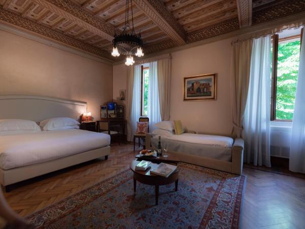 Villa Scacciapensieri Boutique Hotel : photo 2 de la chambre chambre double deluxe avec lit d'appoint