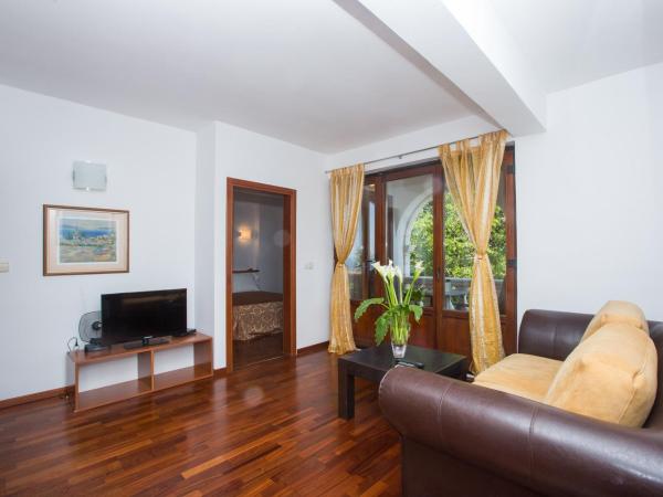 Villa Dard : photo 3 de la chambre appartement 1 chambre avec balcon et vue sur mer