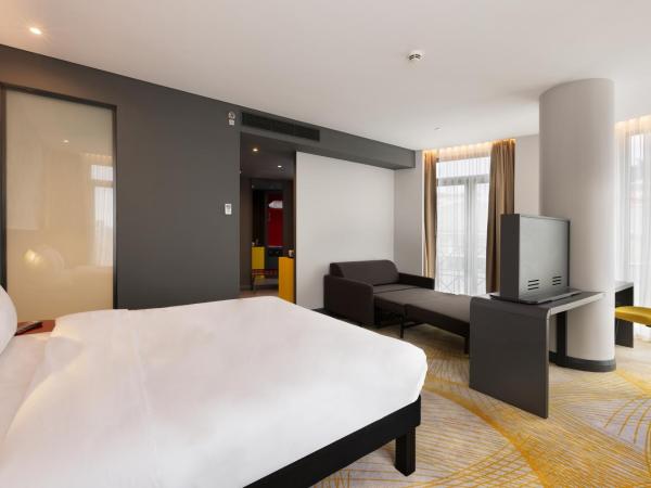 ibis Styles Istanbul Merter : photo 3 de la chambre chambre double supérieure avec canapé-lit