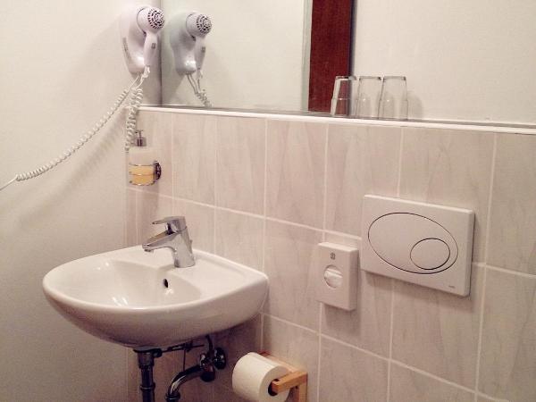 Hotel New Fair Munich Messe : photo 3 de la chambre chambre triple