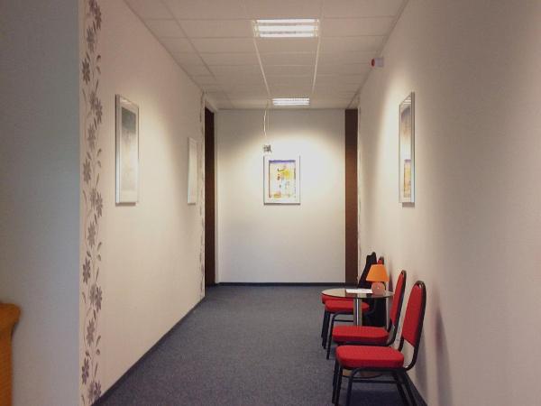 Hotel New Fair Munich Messe : photo 2 de la chambre chambre triple