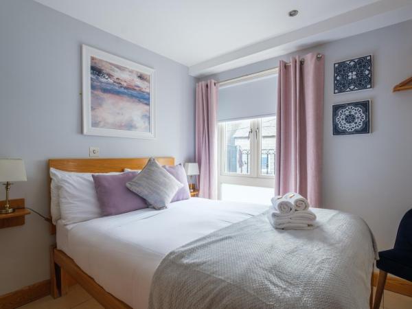 The Eyre Square Townhouse : photo 2 de la chambre petite chambre double