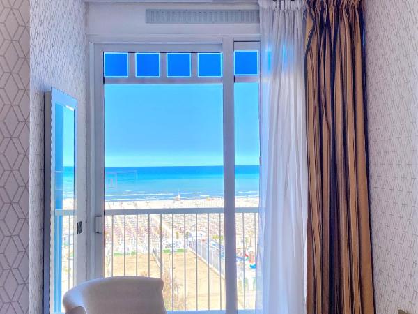 Savoia Hotel Rimini : photo 5 de la chambre chambre double classique - vue sur mer