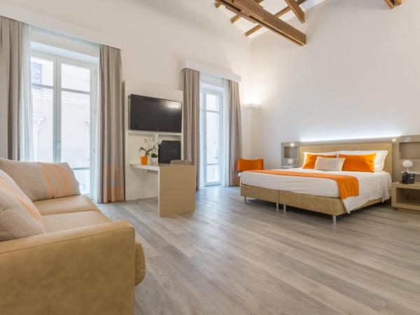 Hotel Italia : photo 3 de la chambre suite